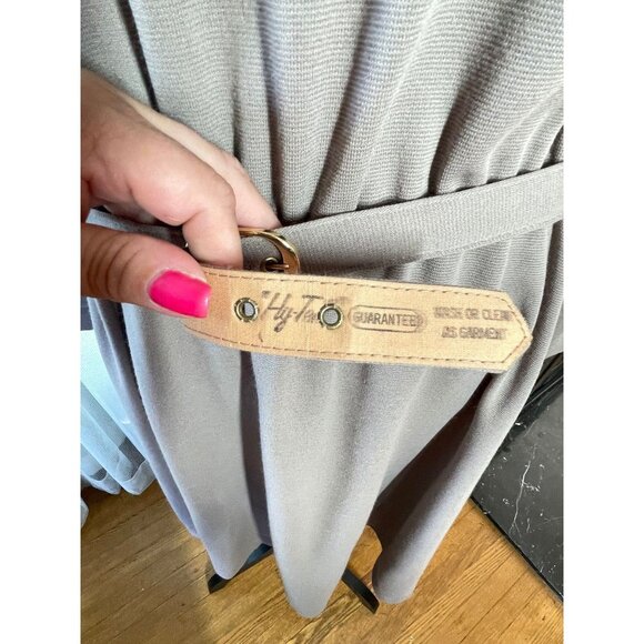 Vintage 1980s dress, grey/beige, long sleeves, a-line silhouette, office wear - Picture 7 of 9